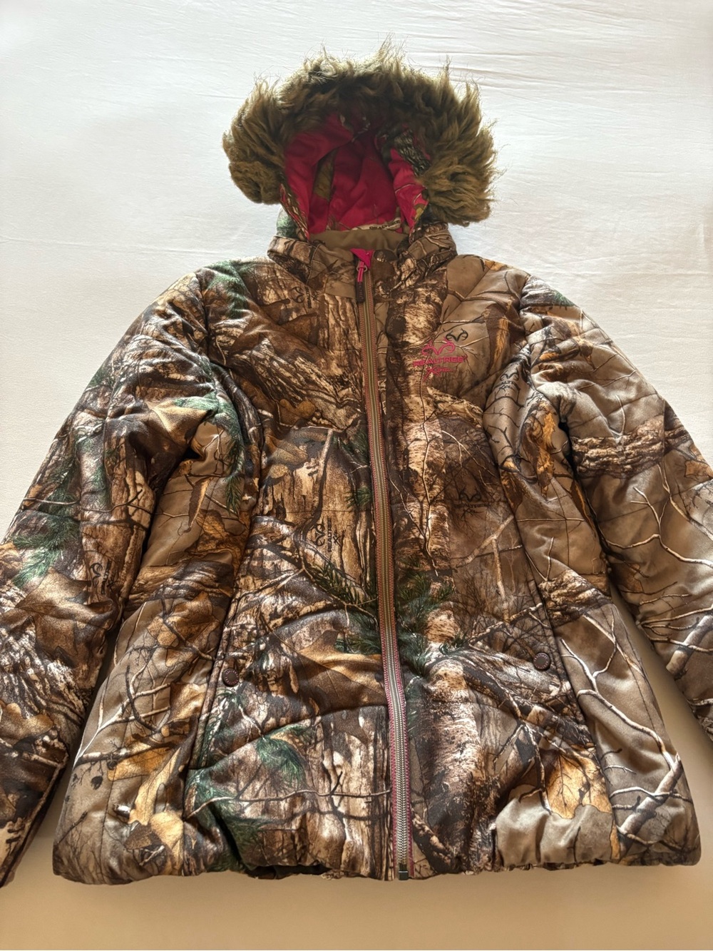 Realtree Camo Jacket Women’s Medium [38-40] Pink Parka Hooded Faux Fur Trim